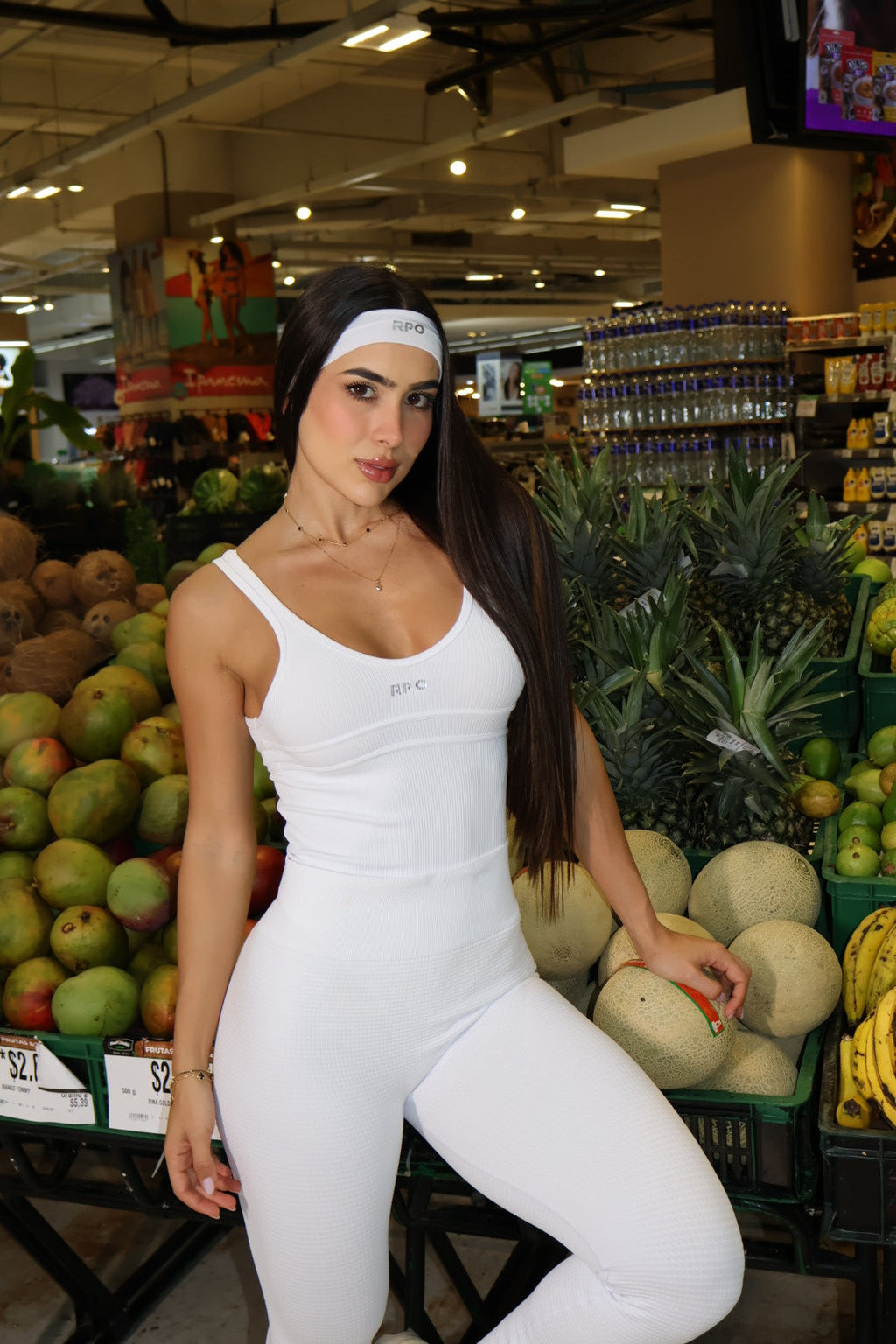 Body Lineal Calma color blanco, vista lateral